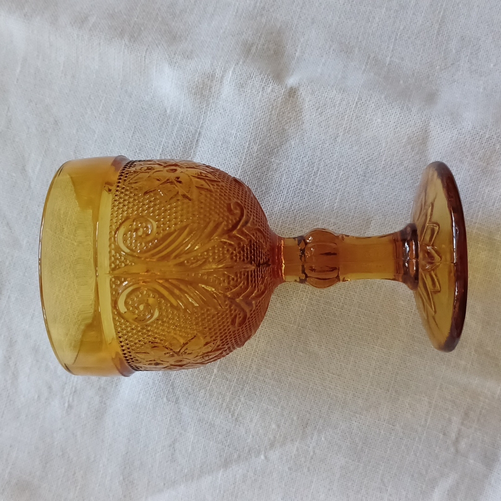 One Tiara vintage cordial amber glass - Picture 7 of 7